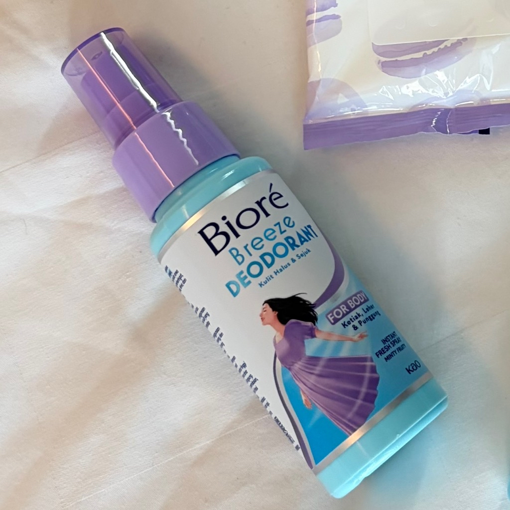 Breeze Deodorant Instant Fresh Spray - Minty Fruity imgfdn-05480ab8-217c-4c08-b39c-8d49c4adf5a6