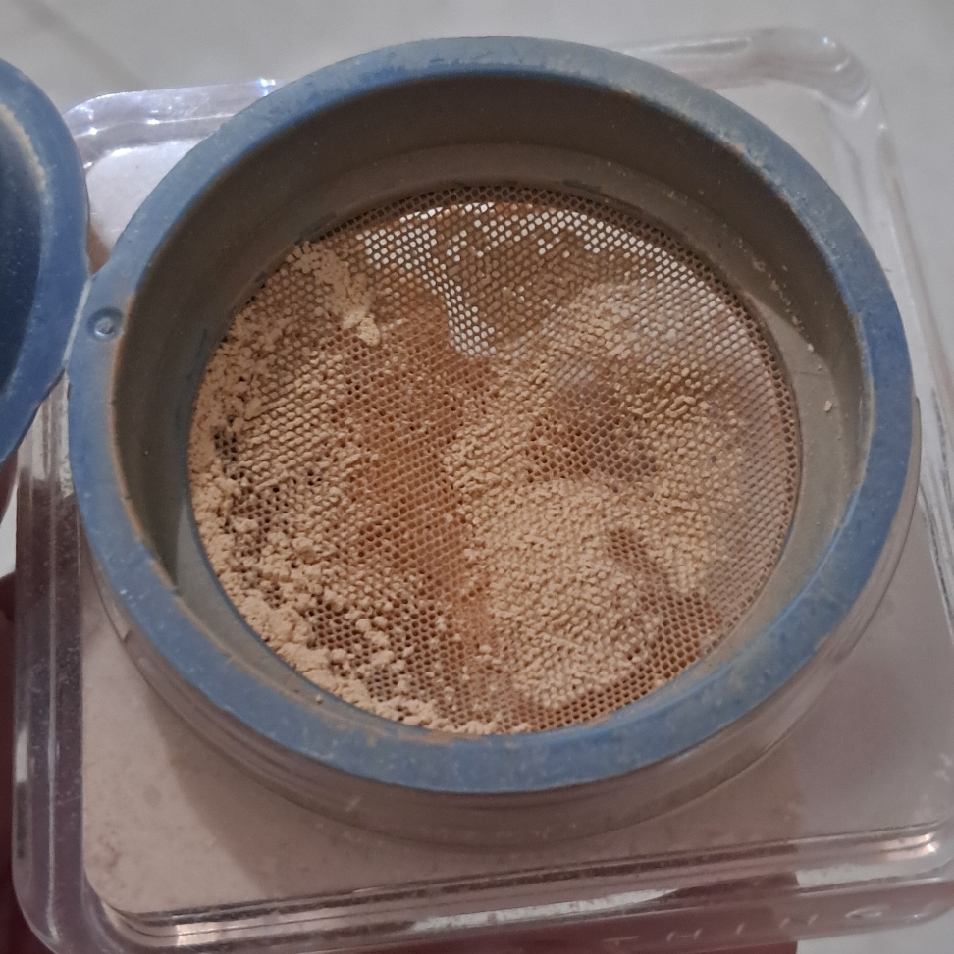 Hooman Under Control HD Blur Loose Powder - 06 Medium imgfdn-67de978c-c6ac-4802-ad7b-784ad4724f71