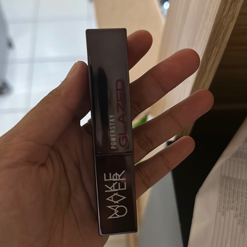 Powerstay Glazed Lock Lip Pigment - D11 Pompous 2.0 imgfdn-a7212c94-98a5-4626-bae7-4ad4d26e8202