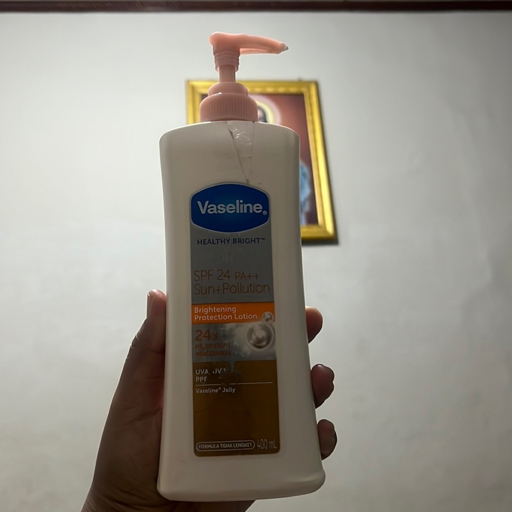 Healthy Bright SPF 24 imgfdn-662bd377-a604-43ec-a4e6-064e62c00187
