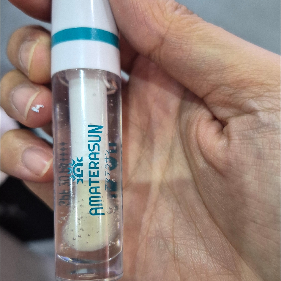 Lip Oil SPF 30 PA ++++ imgfdn-95a47f5d-08b9-4619-8b1b-2b666b8e704d