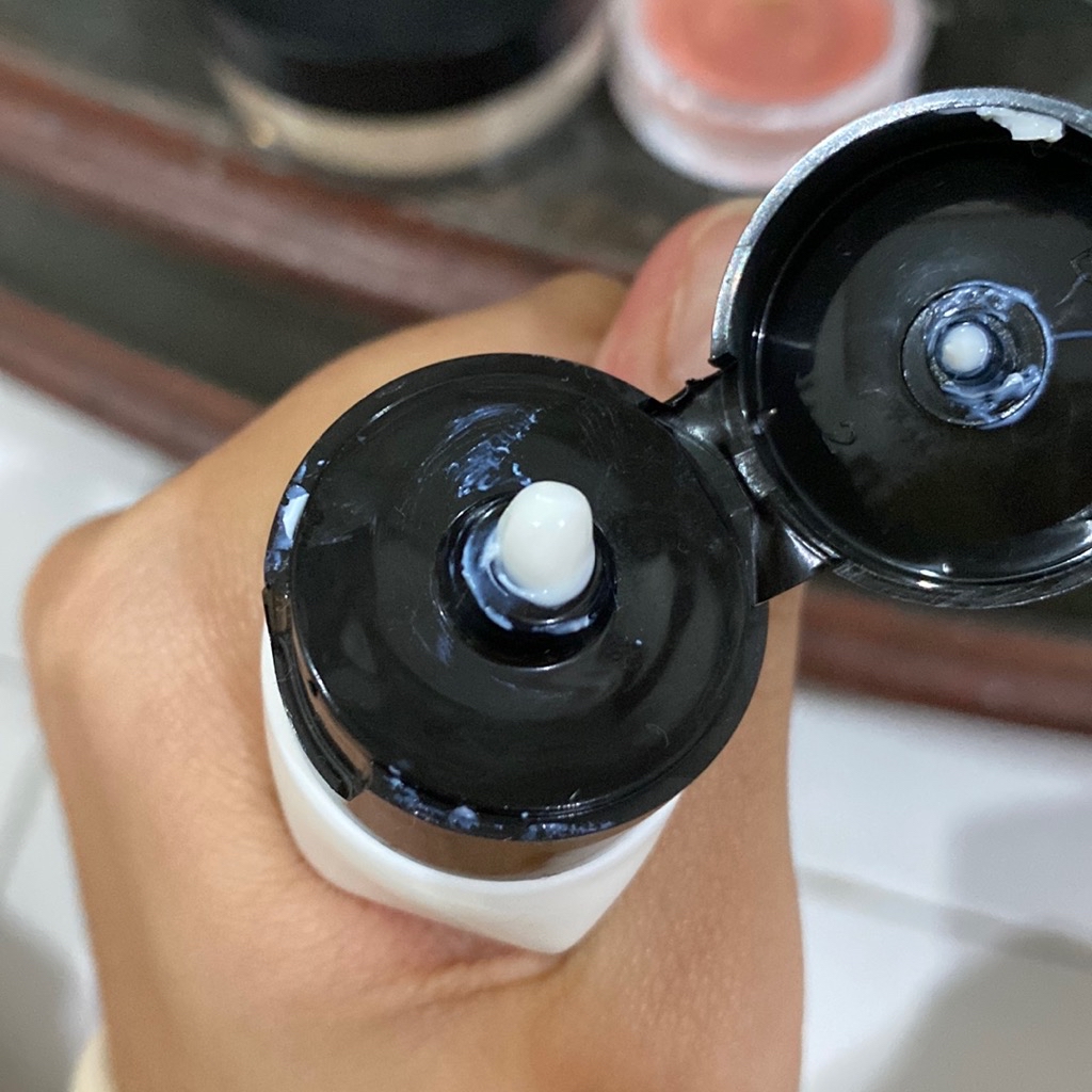 UV Protect Moist Sunscreen SPF 30 PA++++ imgfdn-cb5a52e1-103b-48a1-b0ad-08102bc173d4