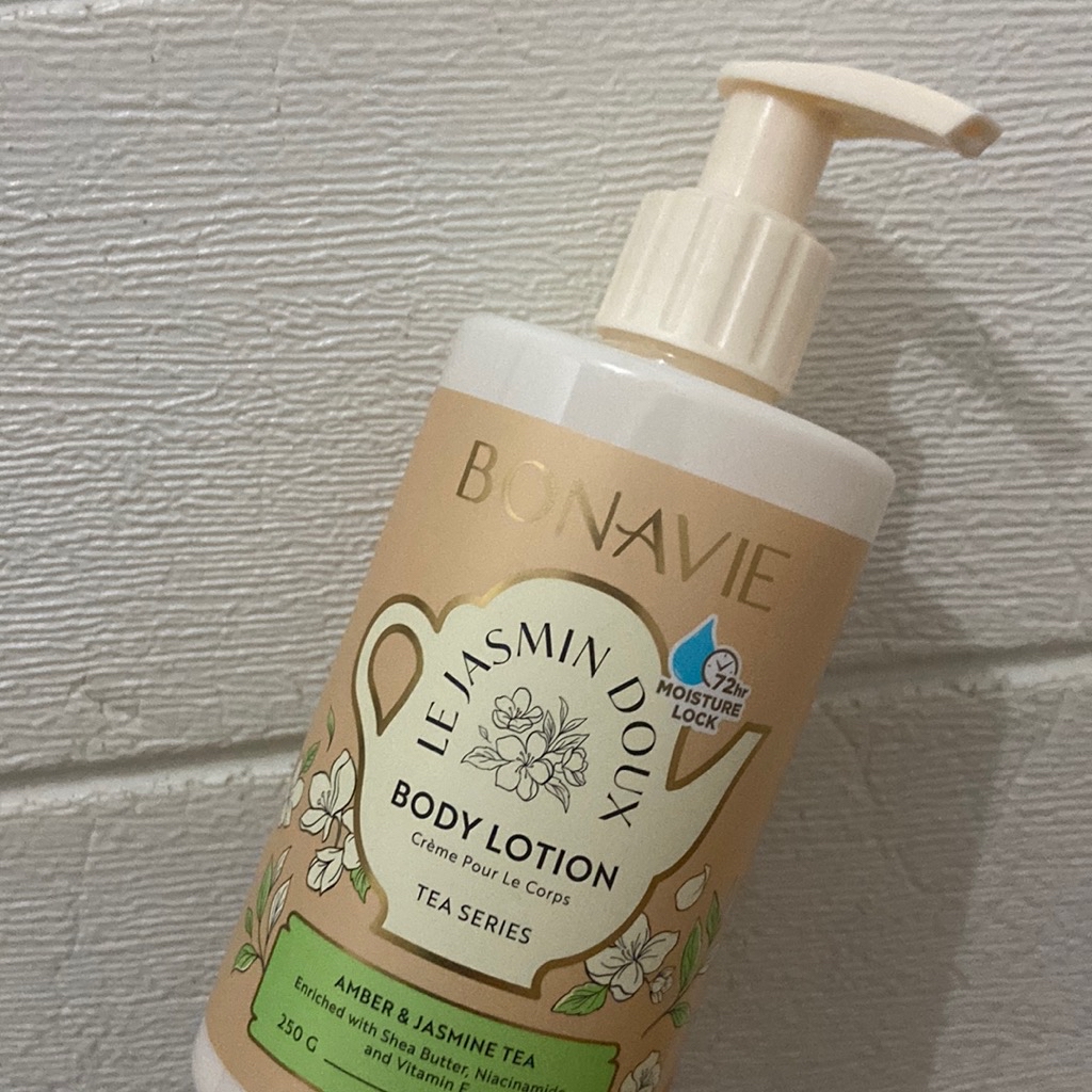 Body Lotion - Le Jasmin Doux imgfdn-780b80d4-6a48-41ac-9339-2a8c216fea5a