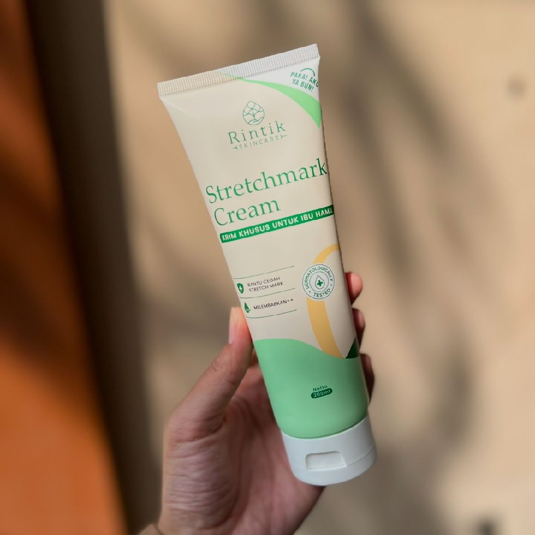 Stretchmark Cream imgfdn-a35221ad-baee-4e8e-9370-717fea27fb32