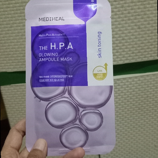 THE H.P.A Glowing Ampoule Mask imgfdn-23aad443-40b1-4eba-97e6-ef653b2a7580