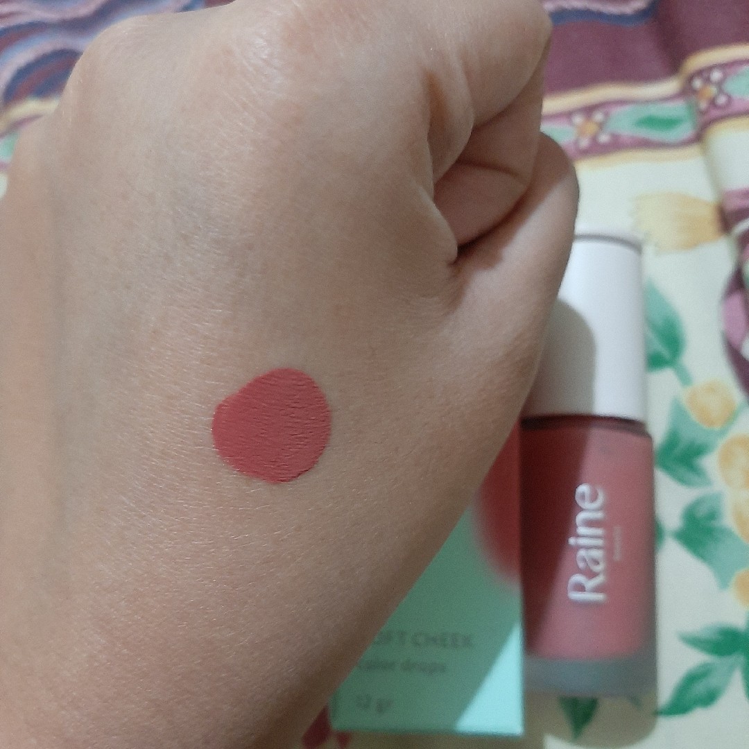 Soft Cheek Color Drops - I'm Delightful  imgfdn-038b6302-a96b-4042-b69c-3702a24970be