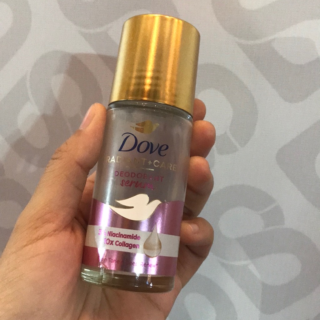 Radiant+Care Deodorant Serum Roll On - 3% Niacinamide + 10x Omega 6 imgfdn-ee4d1a32-fcdc-4bf7-86e3-40264e32fcb6