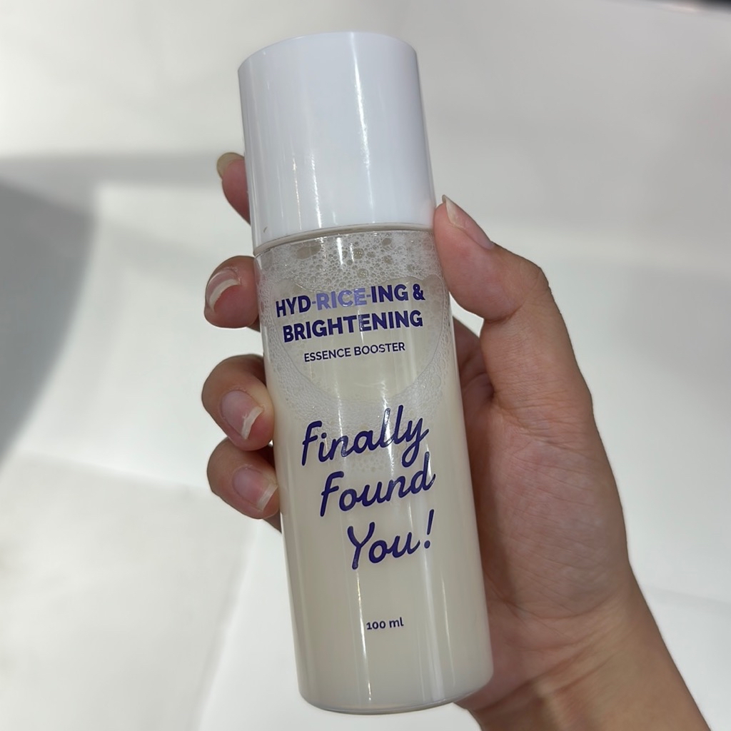 Hyd-rice-ing & Brightening Essence Booster imgfdn-7d66c52e-4441-4991-ba72-f3cfa7b00321