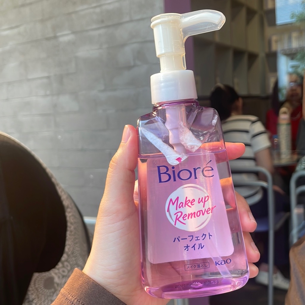 Cleansing Oil imgfdn-2a0e2f48-3229-457c-96ad-d1129c6bf4fc