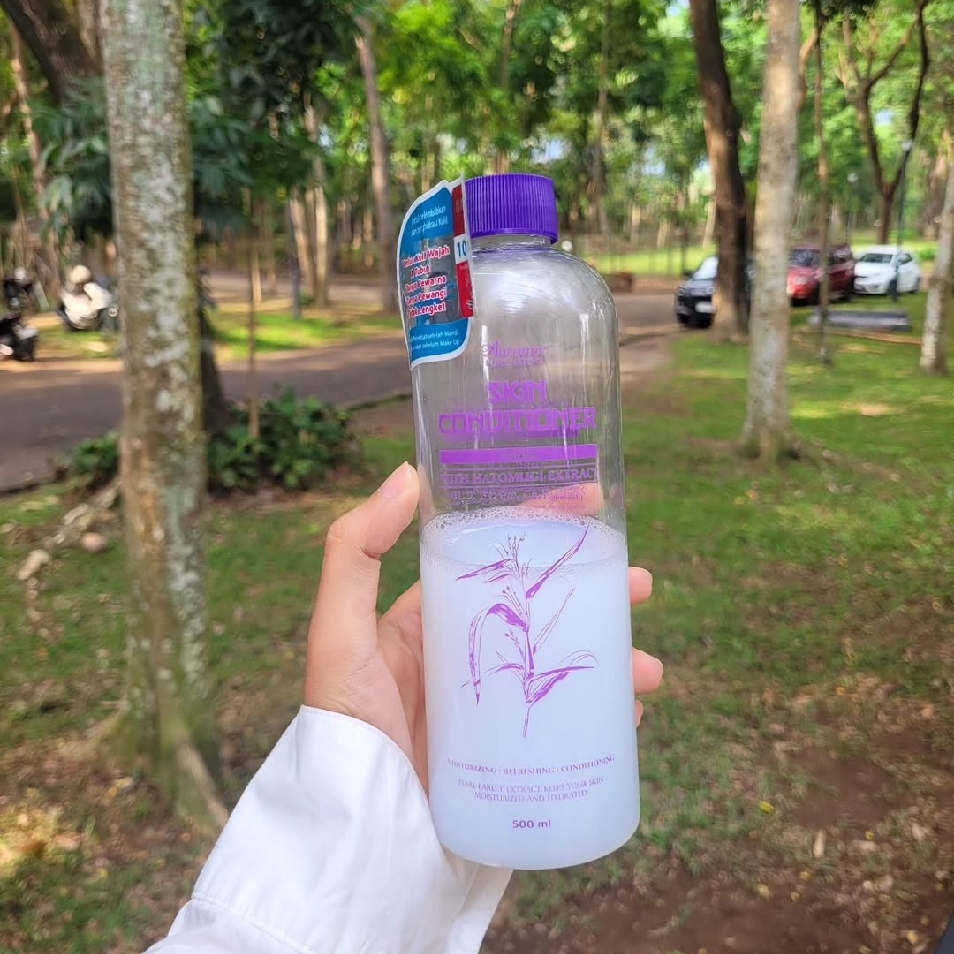 Skin Conditioner with Hatomugi Extract imgfdn-9577c149-2bca-487a-a56a-e70988ab47d4