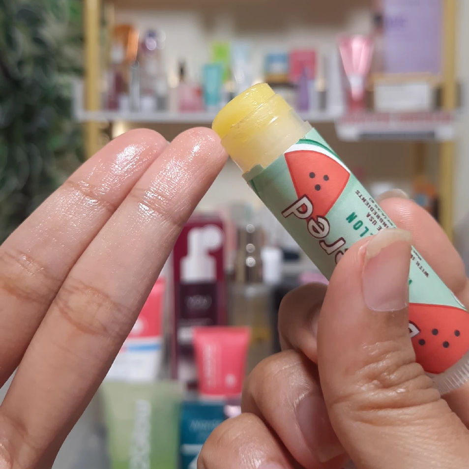 Organic Lip Balm - Watermelon imgfdn-f0bf1d90-262b-43d2-820a-b2a930a5f68e