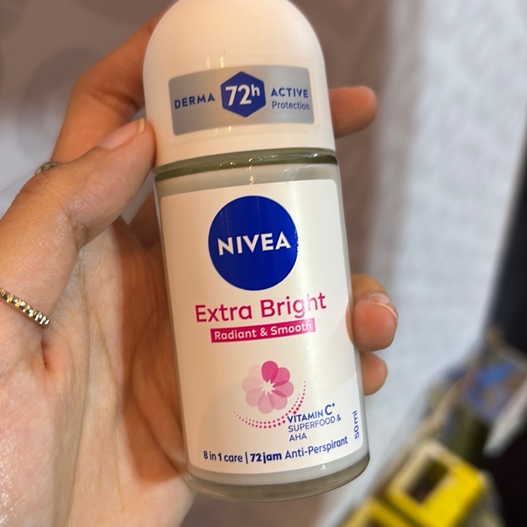 Extra Brightening 8 Superfood Deodorant imgfdn-6ed46050-99cc-4783-8d38-6b3e18c8476c