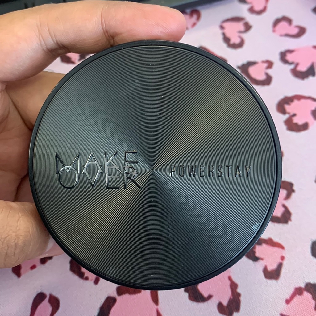 Hydrastay Prismatic Glow Cushion - N40 Sand imgfdn-5bf66367-fc7e-4e4c-9191-a9f28727d0b5