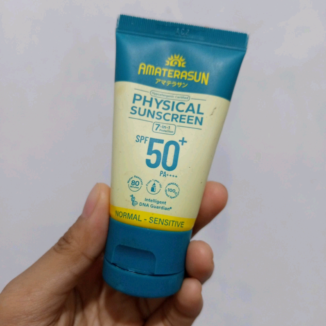 Physical Sunscreen SPF 50+ PA++++ imgfdn-fd950ef6-69fd-42d2-a1f3-23f9cb9d791c