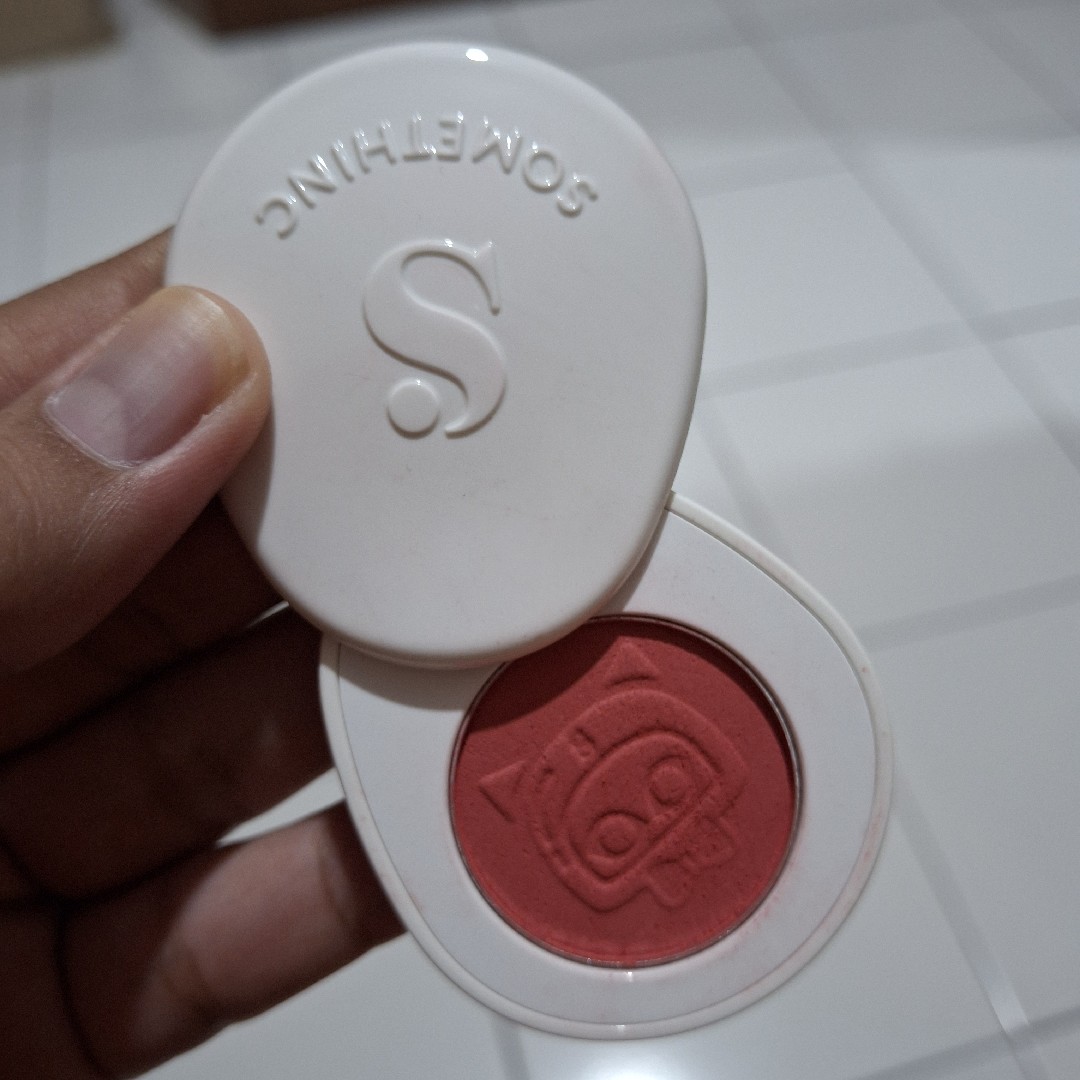 Mademoiselle Soft Focus Powder Blush - Heart imgfdn-1f204b8f-b9a5-443f-8368-4aaca557e575