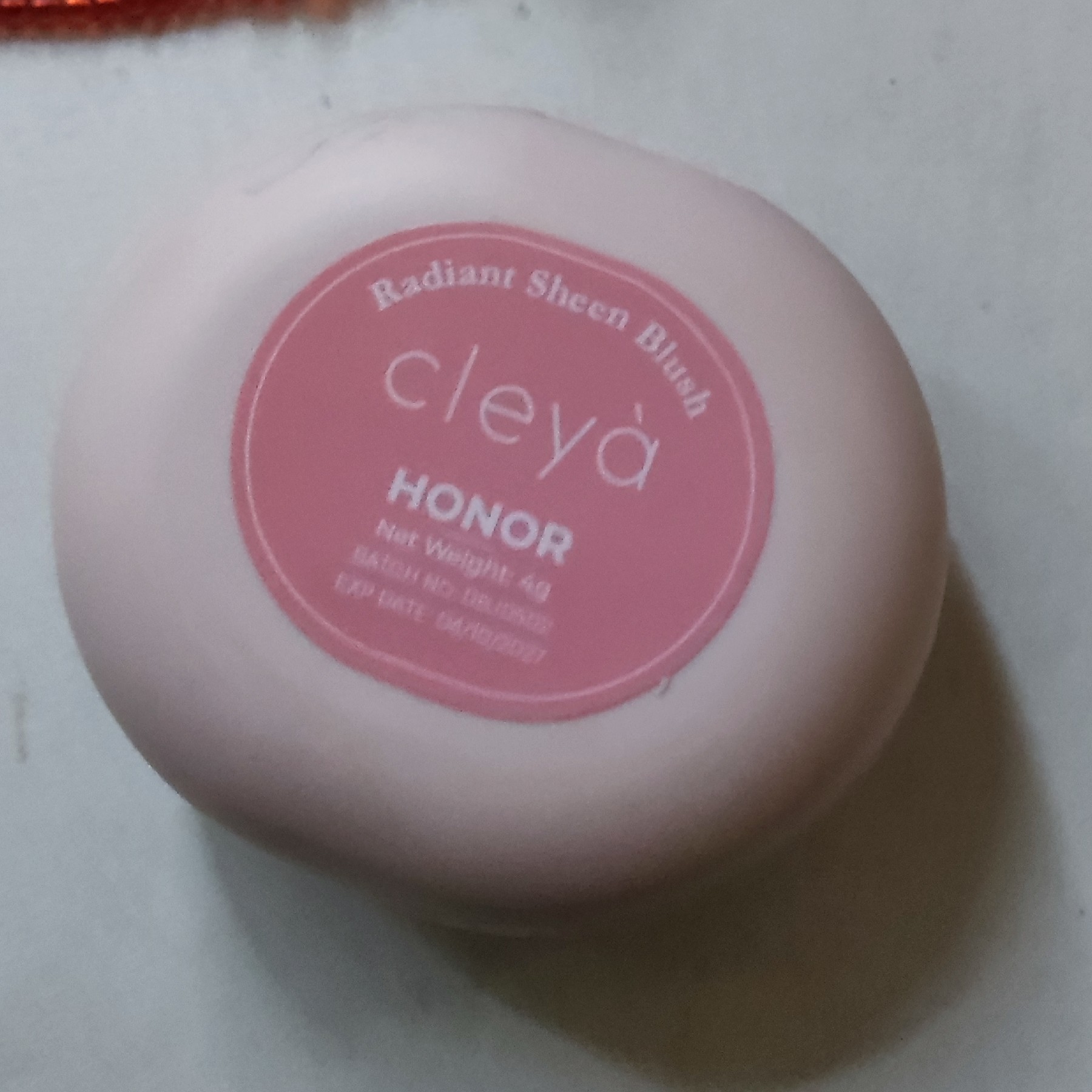 Radiant Sheen Blush - Honor imgfdn-b9e9d6b7-0089-4aab-b1c2-dfe8b6ac152e