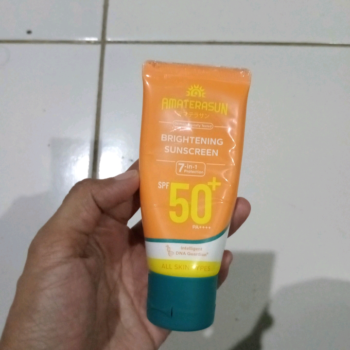 Brightening Sunscreen SPF 50 PA++++ imgfdn-240a1a6e-b4fd-489d-b38f-5baadcf8732d