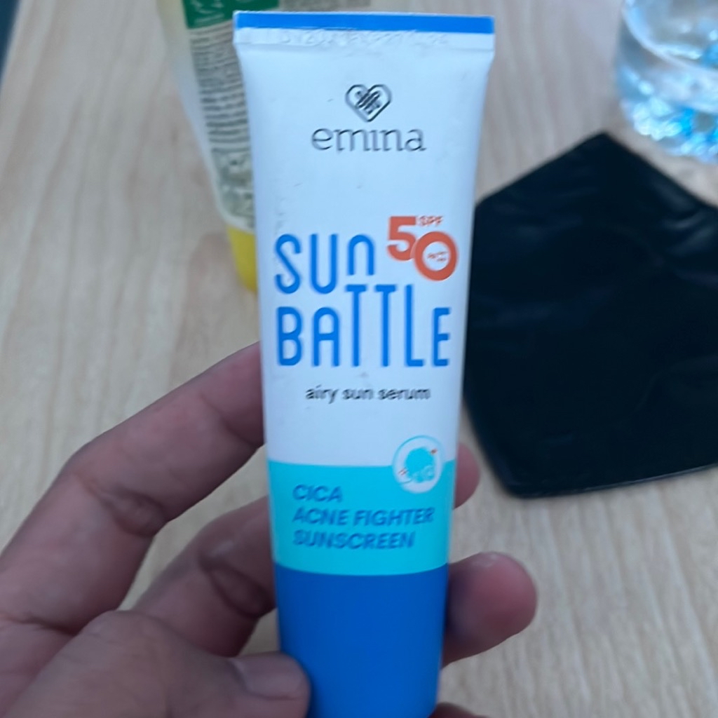 Sun Battle SPF 50 PA++++ Cica Acne Fighter Sunscreen imgfdn-a50a2294-54cb-452b-ba76-2a7c169911c2