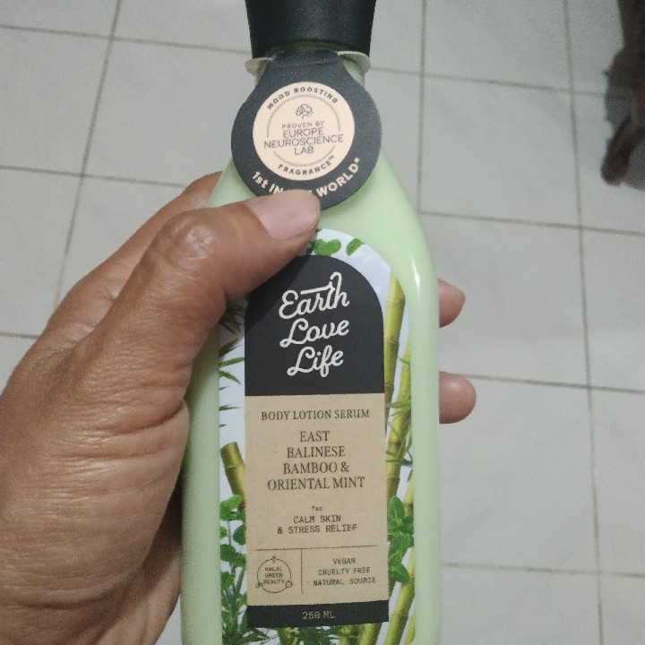 Body Lotion - East Balinese Bamboo & Oriental Mint imgfdn-aa560e9a-5086-4e04-9574-d2f5cdef312b