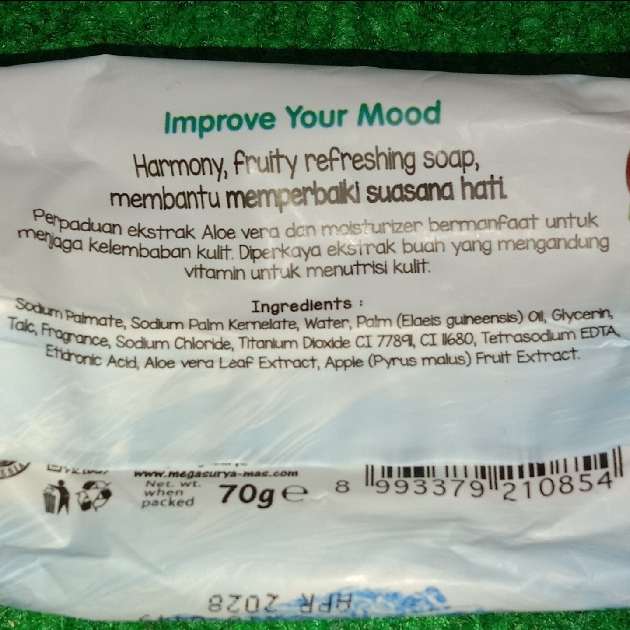 Fruity Soap - Apple imgfdn-eee6fef5-f9bb-42c9-9bde-b0177195958f
