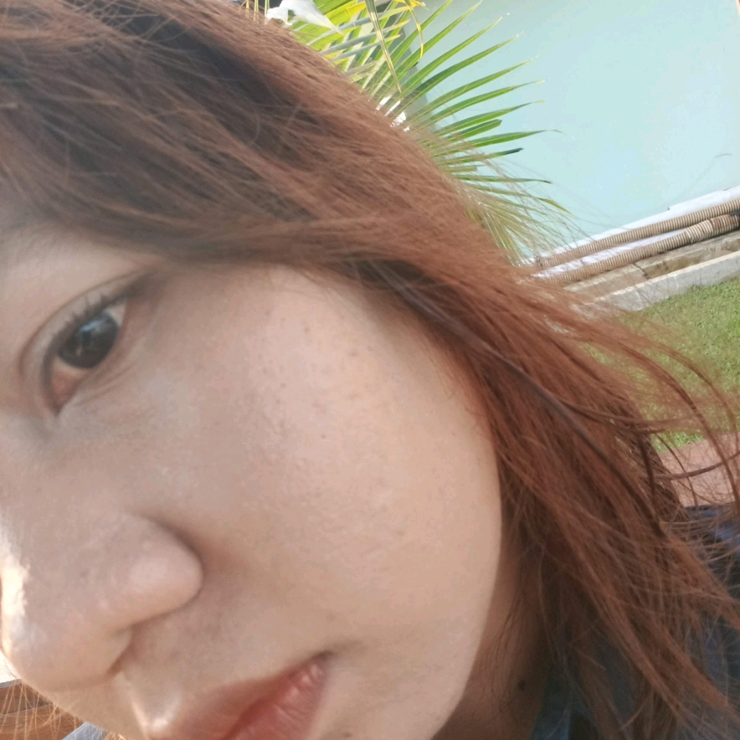 Perfecting Cover Cushion: Healthy Glow SPF 35 PA+++ - N00 imgfdn-3f4d2086-33bb-4289-b636-dddfd9aed45c