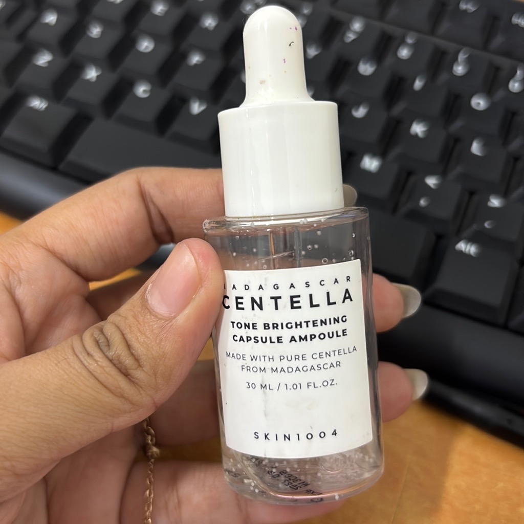 Centella Asiatica Tone Brightening Capsule Ampoule imgfdn-68df4f32-4d54-49e4-bf56-7fc1fd224925