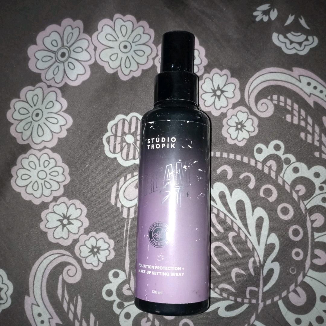 DreamSetter: Make-up Setting Spray with Pollution Protection - Reformulation in February 2023 imgfdn-ad439b94-149d-4302-adaf-723bfb3be9ad