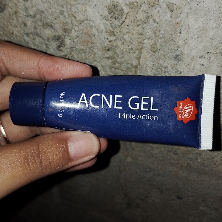 Acne Gel Triple Action imgfdn-8322511e-42fb-41d8-a84a-f1b1845a4e90