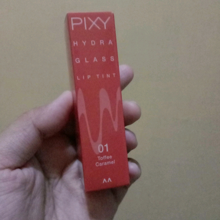 Hydra Glass Liptint - Toffee Caramel imgfdn-ed2def3d-0dca-4fc6-9c3e-0daaa4fd3694