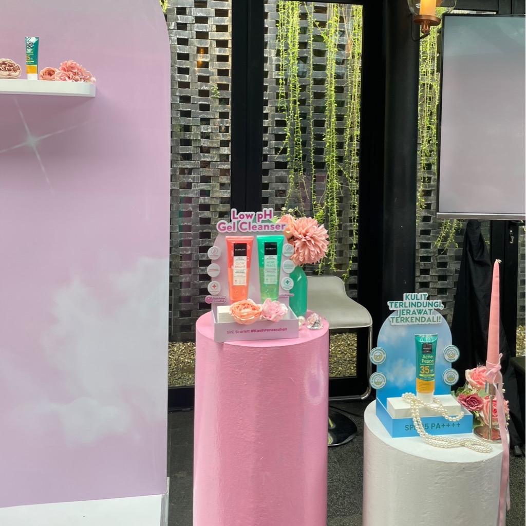 Acne Peace Daily Sunscreen SPF 35 PA++++ imgfdn-ca261849-9745-47a5-aace-48a91c799e33