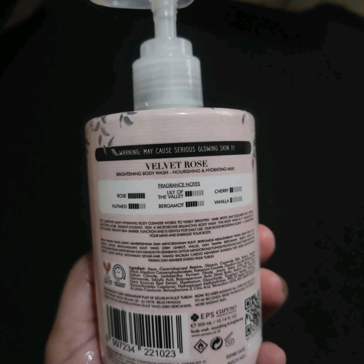 Brightening Body Wash - Velvet Rose imgfdn-b0fb7b42-c650-46ff-81fb-09f1ae756392