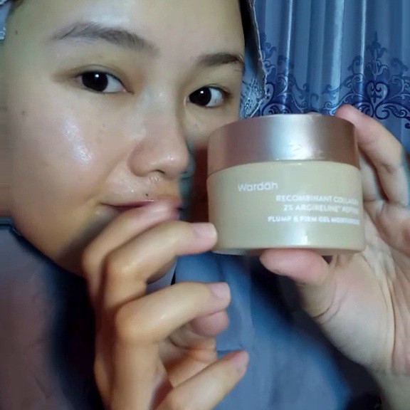 Recombinant Collagen Gel Moisturizer imgfdn-1534b4f7-35e5-478b-b6d8-7145f80c0d02