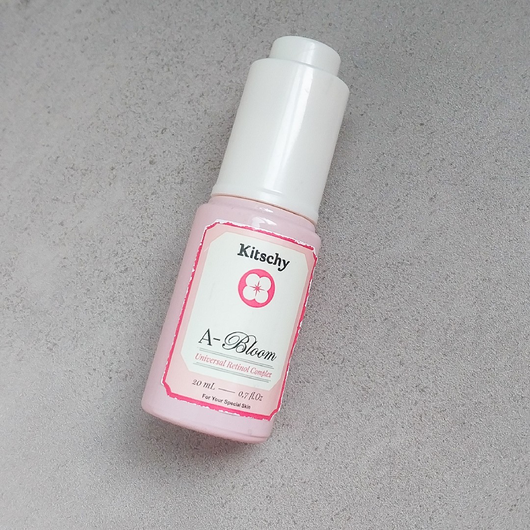 A-Bloom Universal Retinol Complex imgfdn-8c761628-348b-4368-a1b9-604253ee8a01