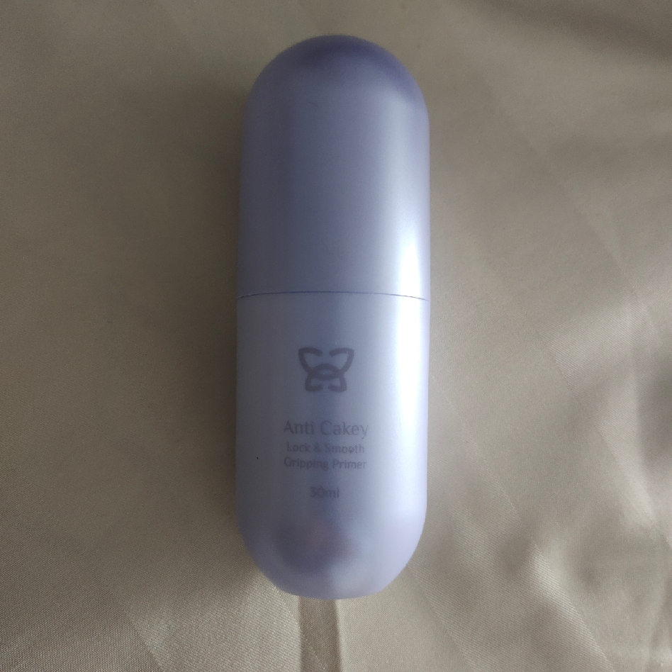Anti Cakey Lock and Smooth Gripping Primer imgfdn-5d0b56b3-47b8-43f5-a6e1-51087c9fdf9f