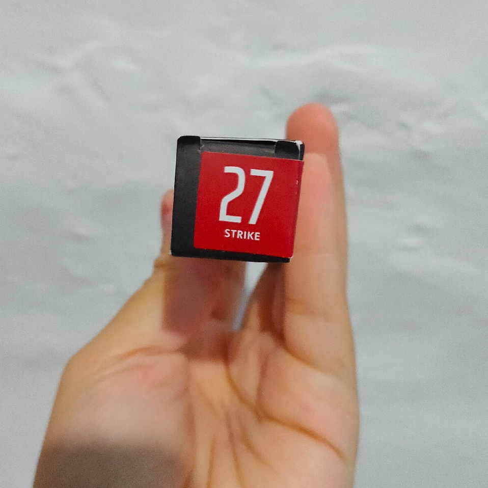 Oh My Glam Mattelast Lip Cream - 27 Strike imgfdn-18d1c93b-aba5-41bf-bb35-92c98569fc1c