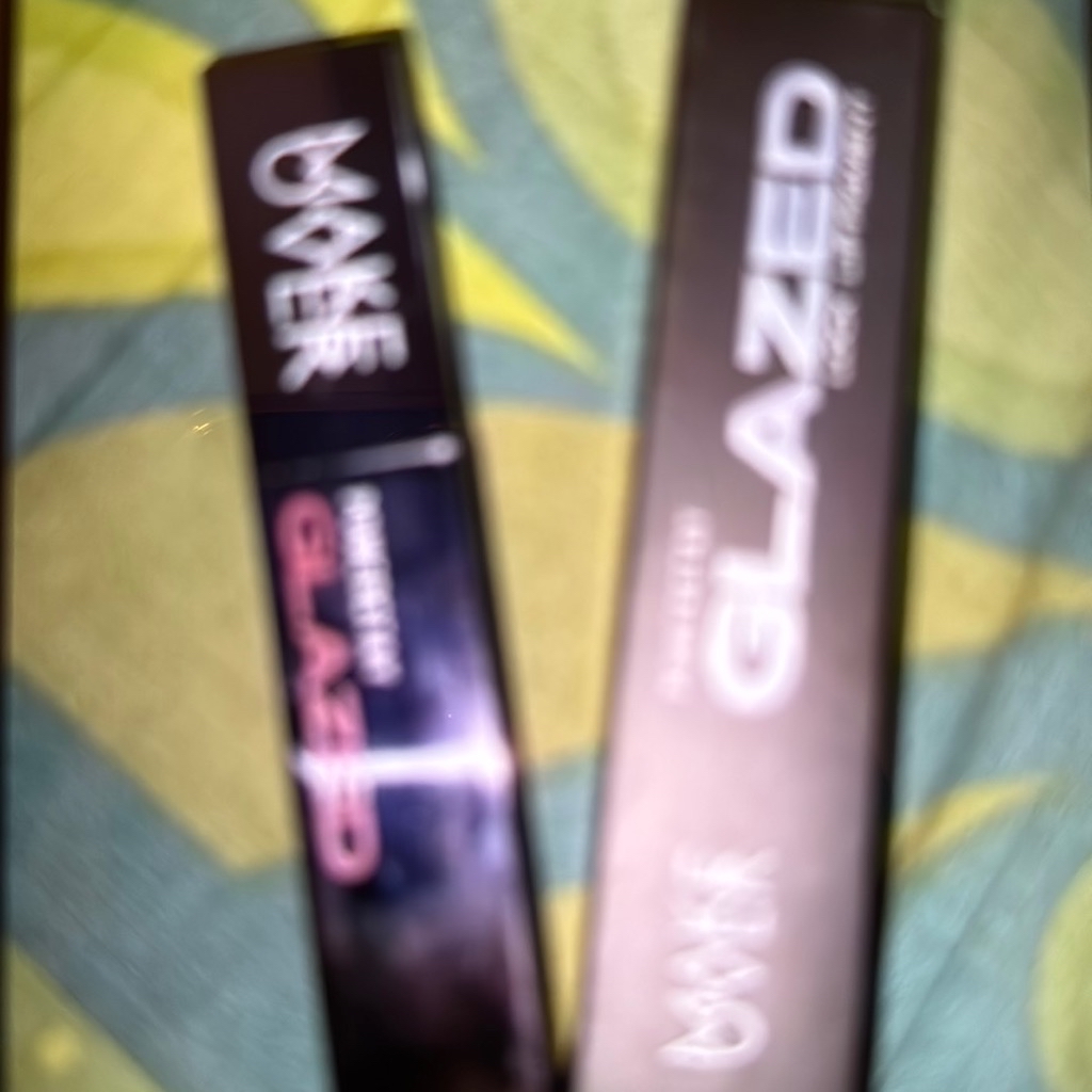 Powerstay Glazed Lock Lip Pigment - D06 Karma imgfdn-d6854887-a835-4240-be10-02c1d3580eee