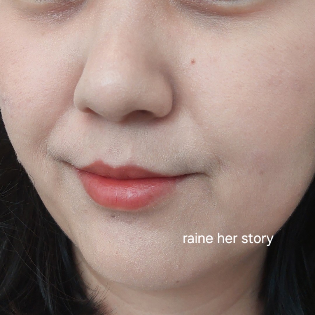 Lipslick Tinted Oil - Her Story imgfdn-be9cb341-588d-43a8-88d7-fcef42fde52a