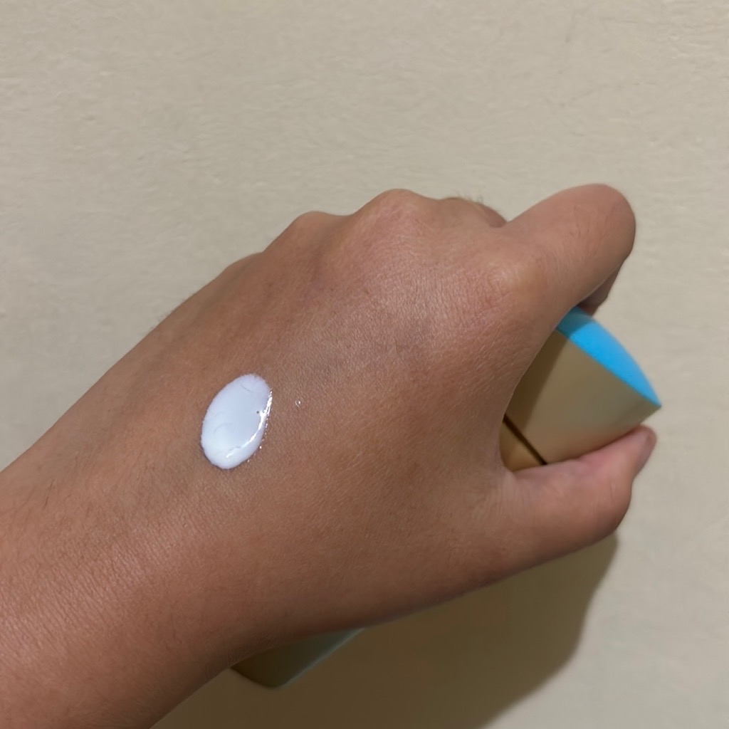 Perfect UV Sunscreen Skincare Milk SPF 50+ PA ++++ - Reformulation in April 2022 imgfdn-44dc4d71-76e5-47ca-80ec-55aad25aae6b