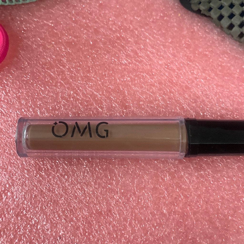 Oh My Glam Mattelast Lip Cream - 13 Latte imgfdn-85a1cf22-5283-4a06-bde0-84fbce1c04f6