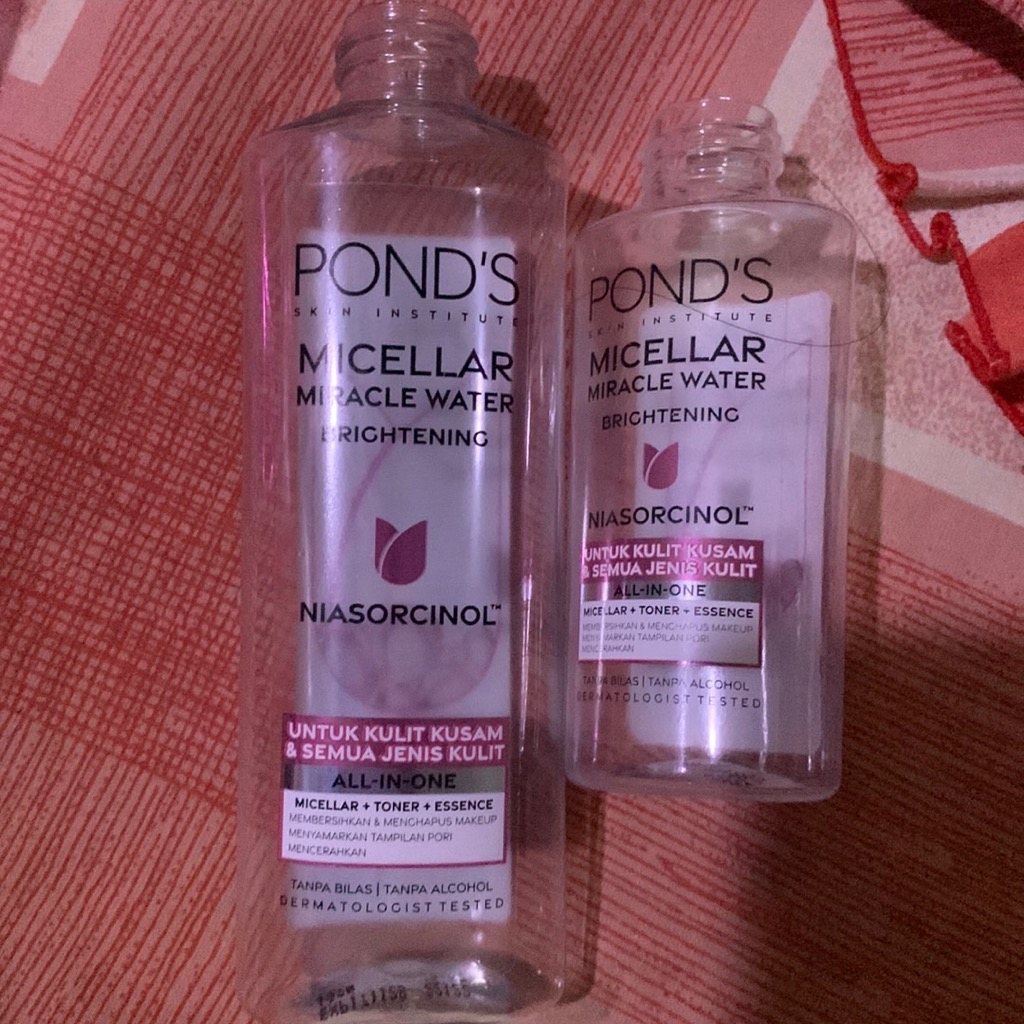 Brightening Micellar Miracle Water All-In-One imgfdn-432fe3e2-6546-4706-af57-1e8758490646