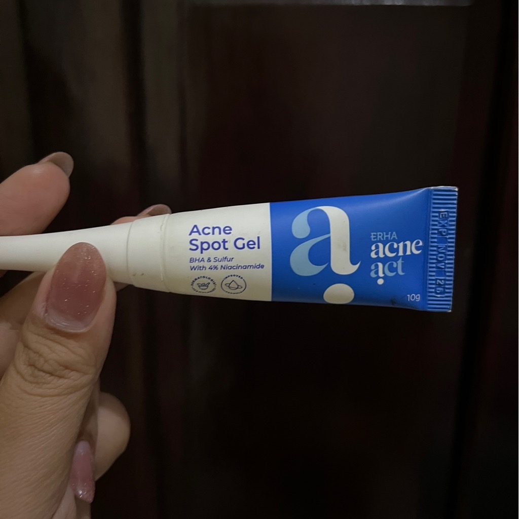 Acne Spot Gel - Reformulation in March 2023 imgfdn-57e3cbac-a847-4a32-ab8a-becde4794b20