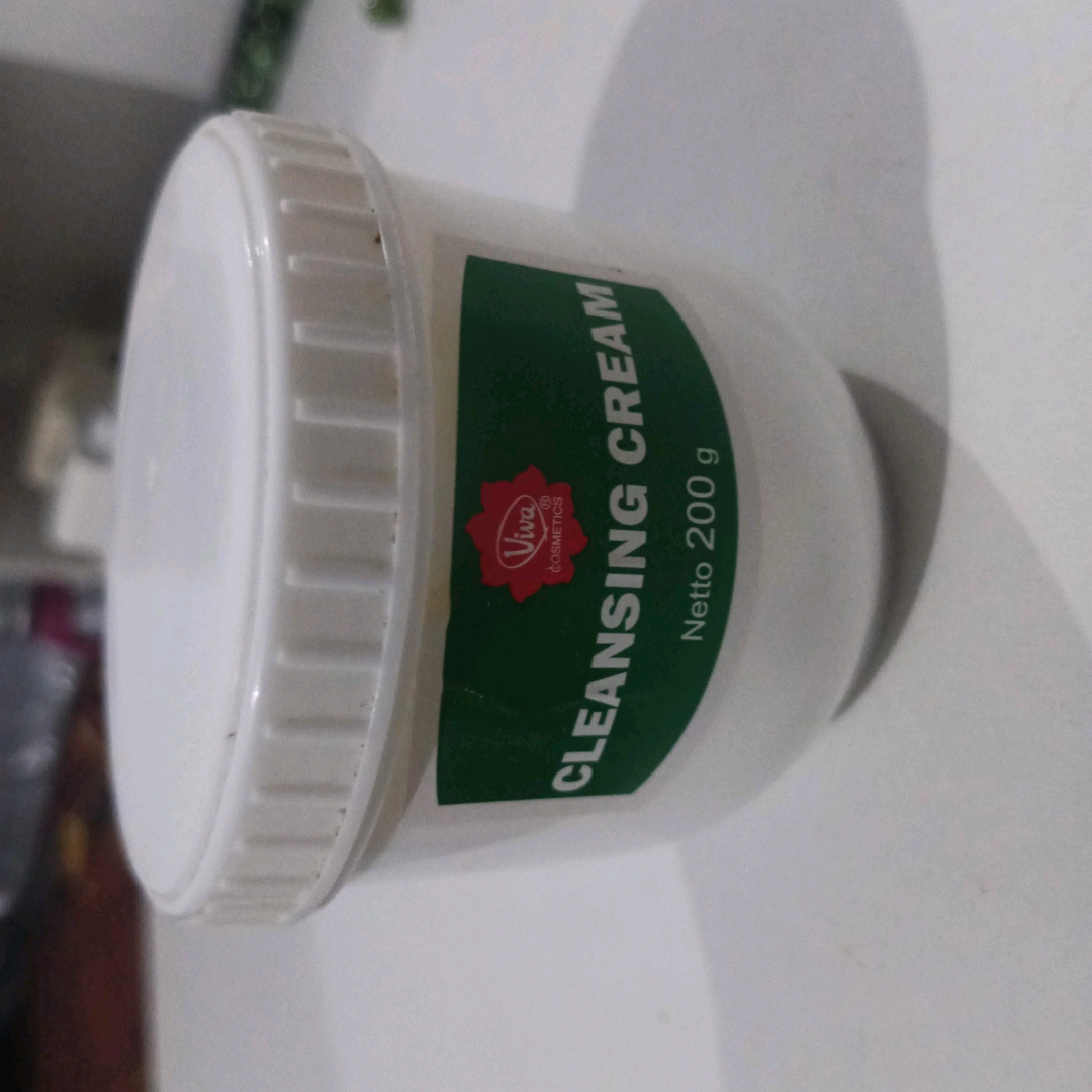 Cleansing Cream imgfdn-6d1d1121-dfa1-4cce-ab96-b2903ce68bed