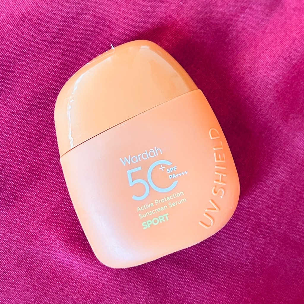 UV Shield Active Protection Serum SPF 50 PA++++ - Reformulation in July 2023 imgfdn-c0aada9c-e796-4a06-bb18-3f5f4fd5f60b