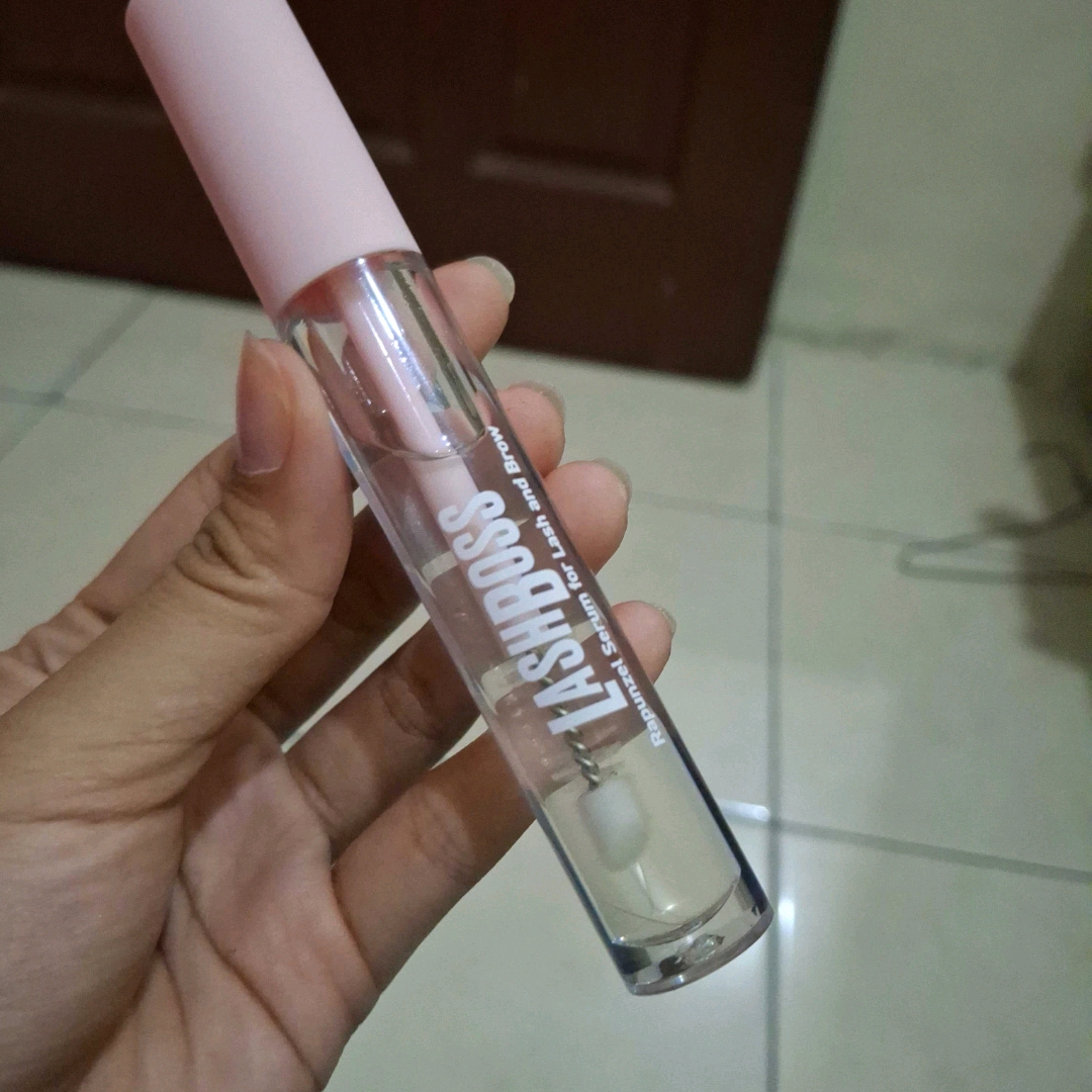 Lash and Brow Rapunzel Serum - Reformulation in February 2022 imgfdn-2847bdfa-ef51-4aa1-b445-e88e6b26b292