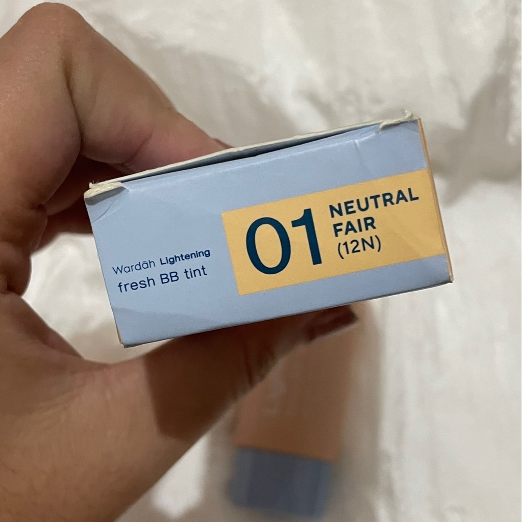 Lightening Fresh BB Tint - 01 Neutral Fair imgfdn-b2cecb0c-48fa-4241-b492-77f4fc75029d