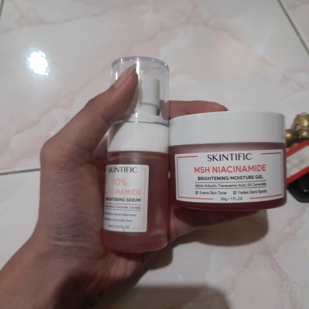 MSH Niacinamide Brightening Moisture Gel imgfdn-dc673fab-b28e-4c43-9c91-eabd7a212e87