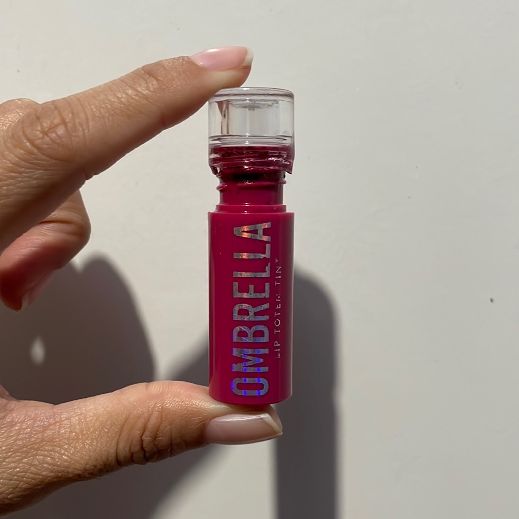 Ombrella Lip Totem Tint - IKR imgfdn-35989425-dac0-46fd-9acf-219d82c2c5f0