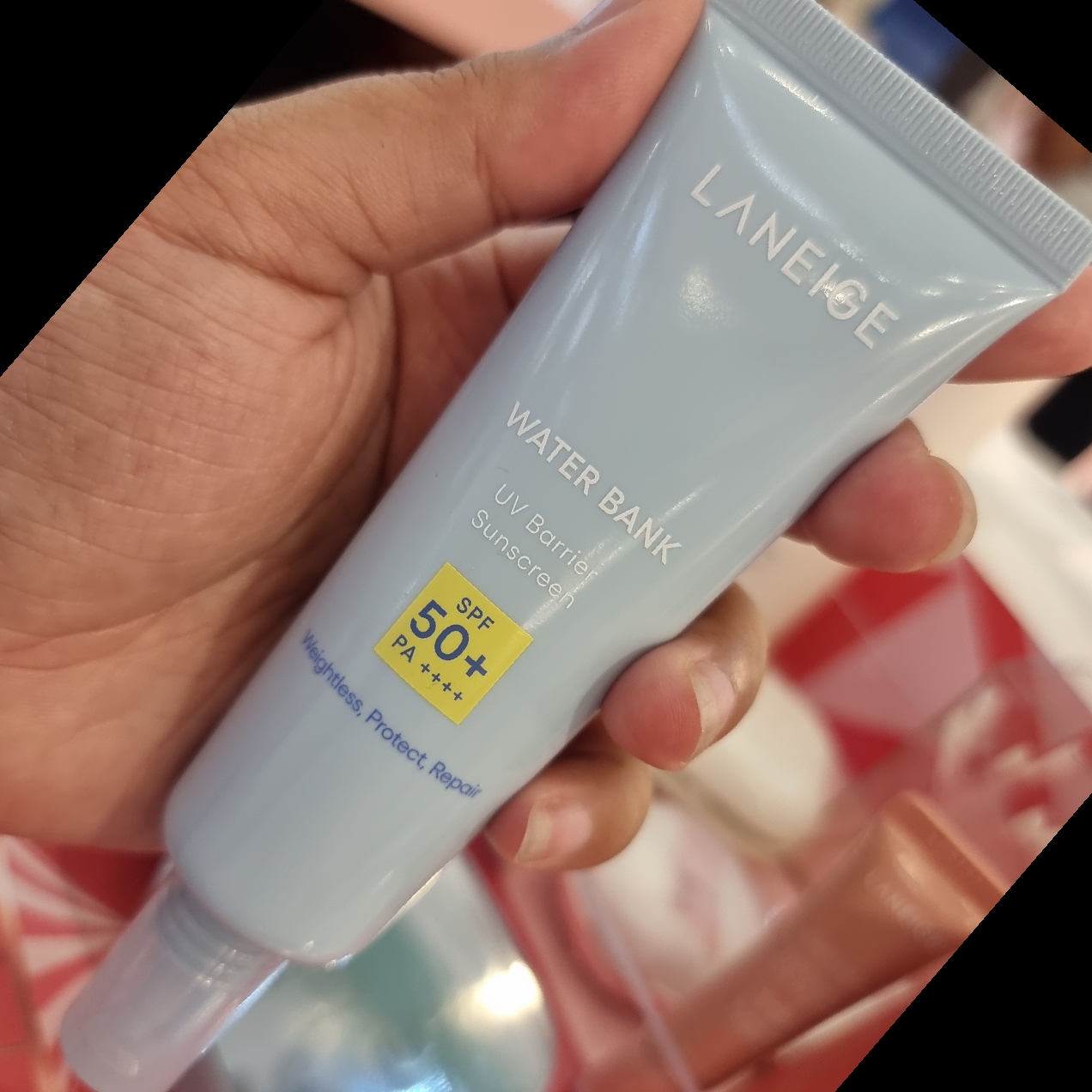 Water Bank Gentle Gel Cleanser imgfdn-f9234831-41ed-4a11-a32f-f92c75aa59ff