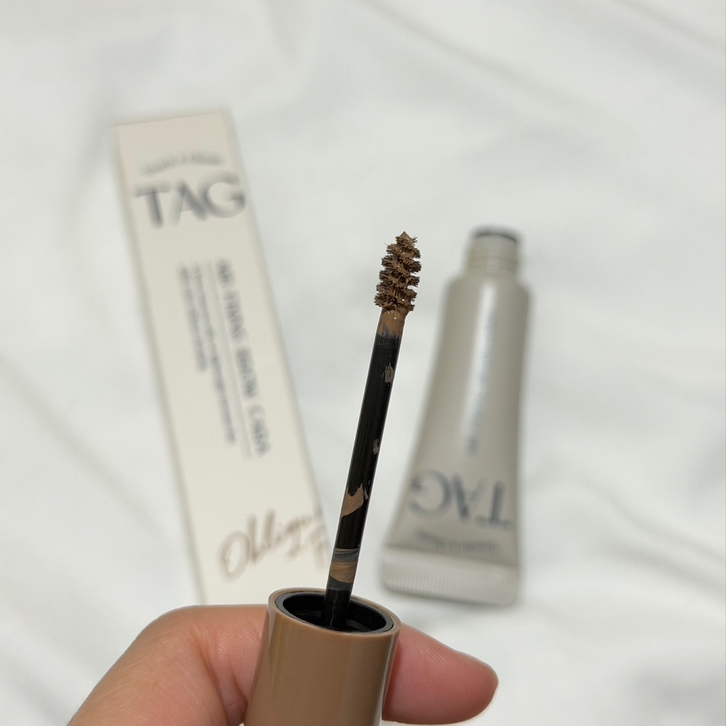 Air Fixing Brow Cara - 02 Light Brown imgfdn-2790b705-fa11-4b37-af1c-eae6a23bf01d