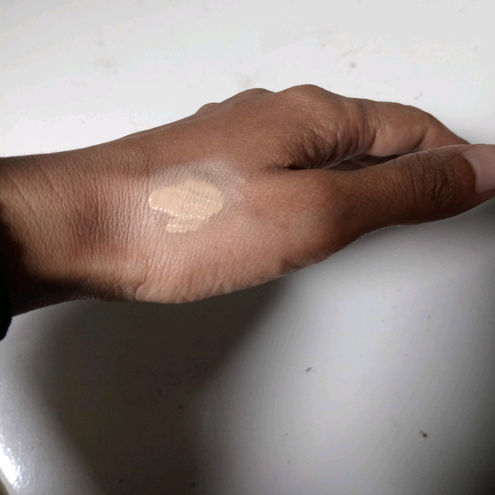 Perfect Stay Flawless Foundation - 02 Tropical Beige imgfdn-d4b4a2d2-3096-49e9-8b5e-b94af200bf37